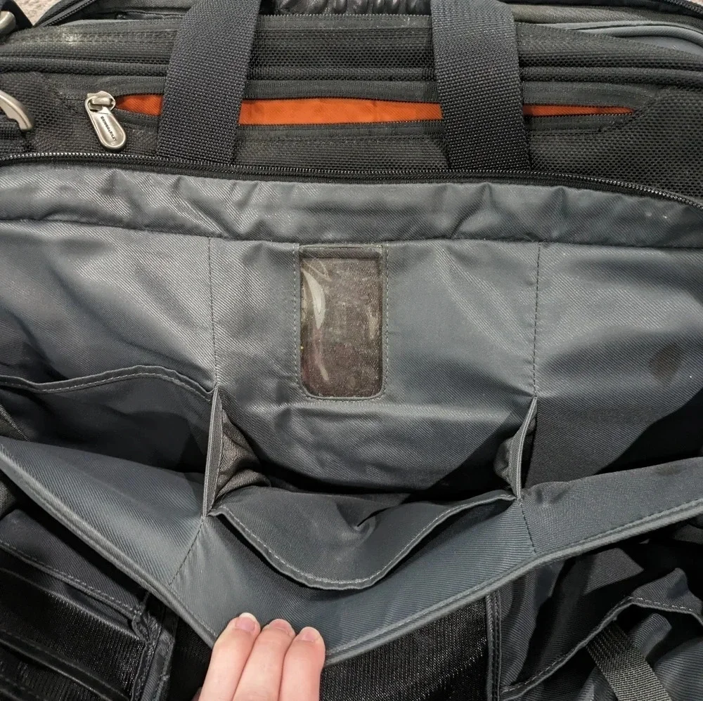 Briggs Riley Black Nylon Briefcase Laptop Bag Business‎ Travel Messenger